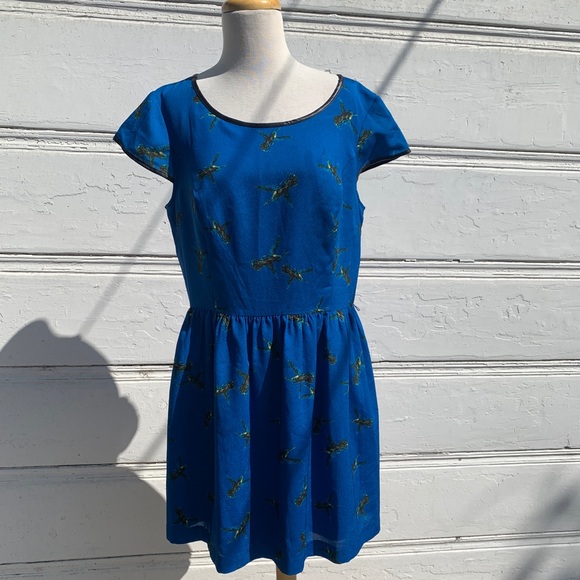 Kensie Blue Dress with Bird Pattern Size XL - Picture 2 of 8